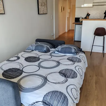 Superbe Sudio Juan Les Pins 2mins Des Plages Hypercentre * أنتيب